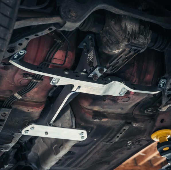 FISCH RX7 FD Differential Brace / PPF